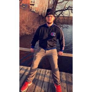 Meet your Posher, Jason